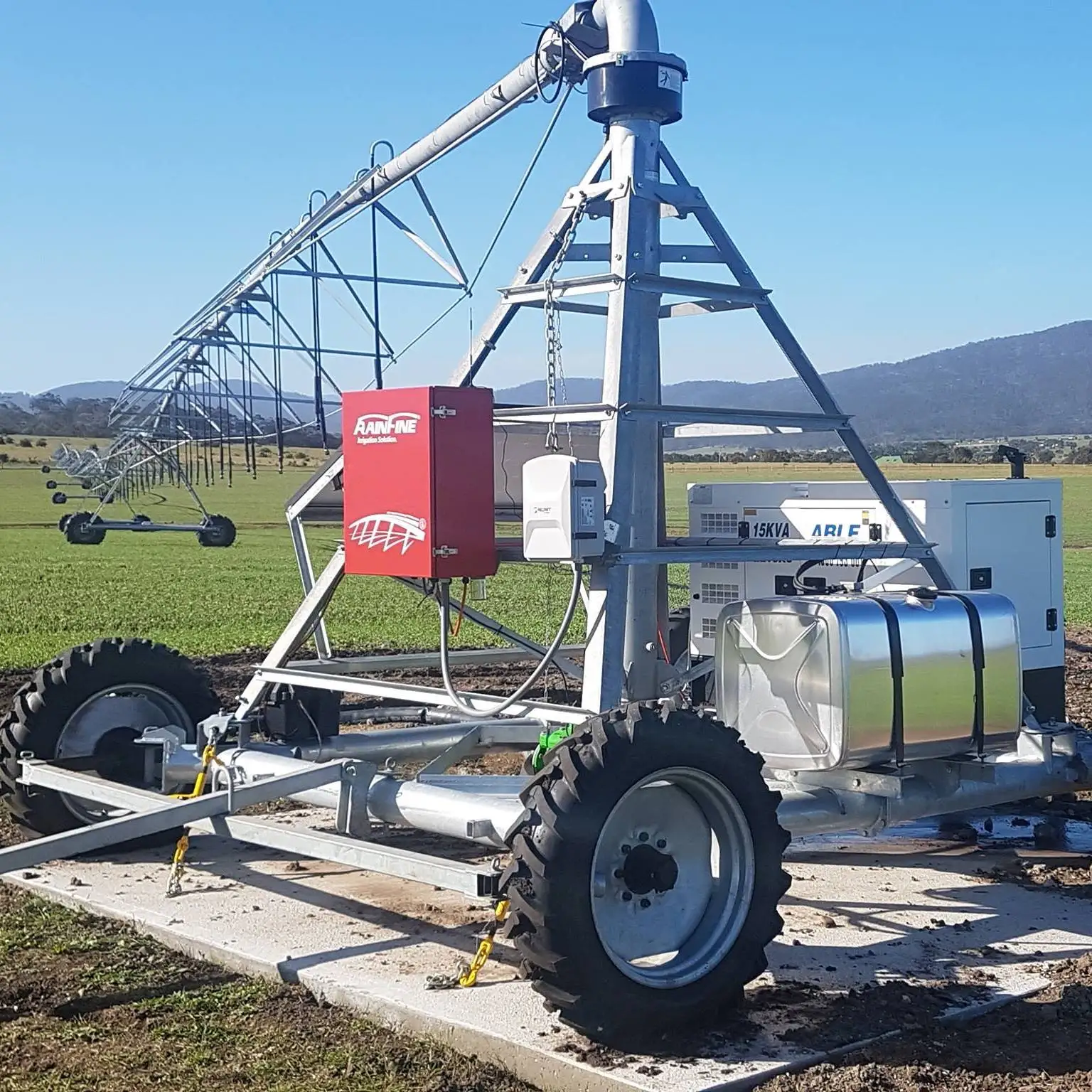 Agriculture Farming Systems - 2025年ホットセール農業用牽引式センターピボット灌漑システム（オーストラリア農場向け）